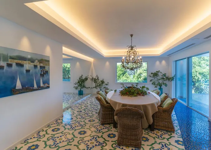 Soire By My Collection Сорренто